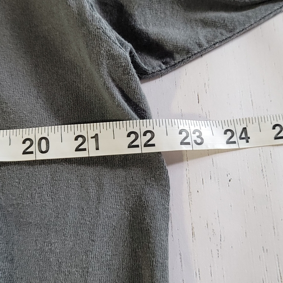 Michigan Wolverines Basketball Vintage 90's Fab 5 Era T-Shirt Men's Cut Tag - Picture 11 of 12